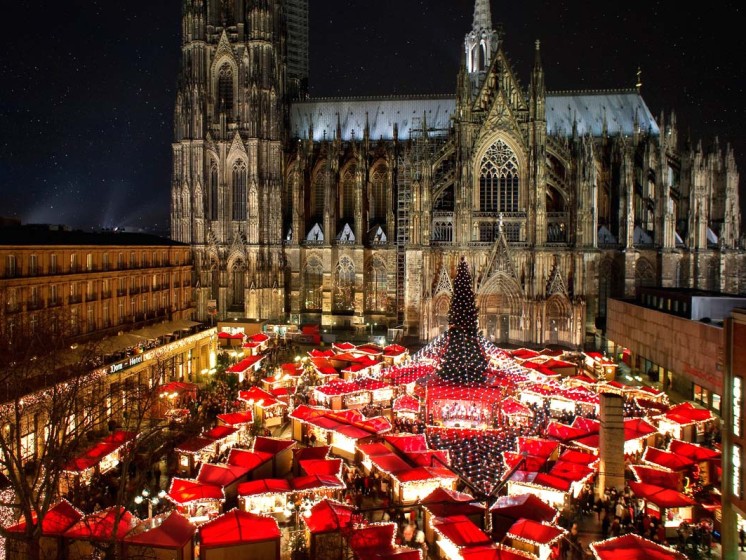 Weihnachtsmarkt vorm Kölner Dom | WestLotto NRW-Ausflugstipps Weihnachtsmarkt vorm Kölner Dom | WestLotto NRW-Ausflugstipps